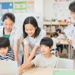 こどもと先生の写真
